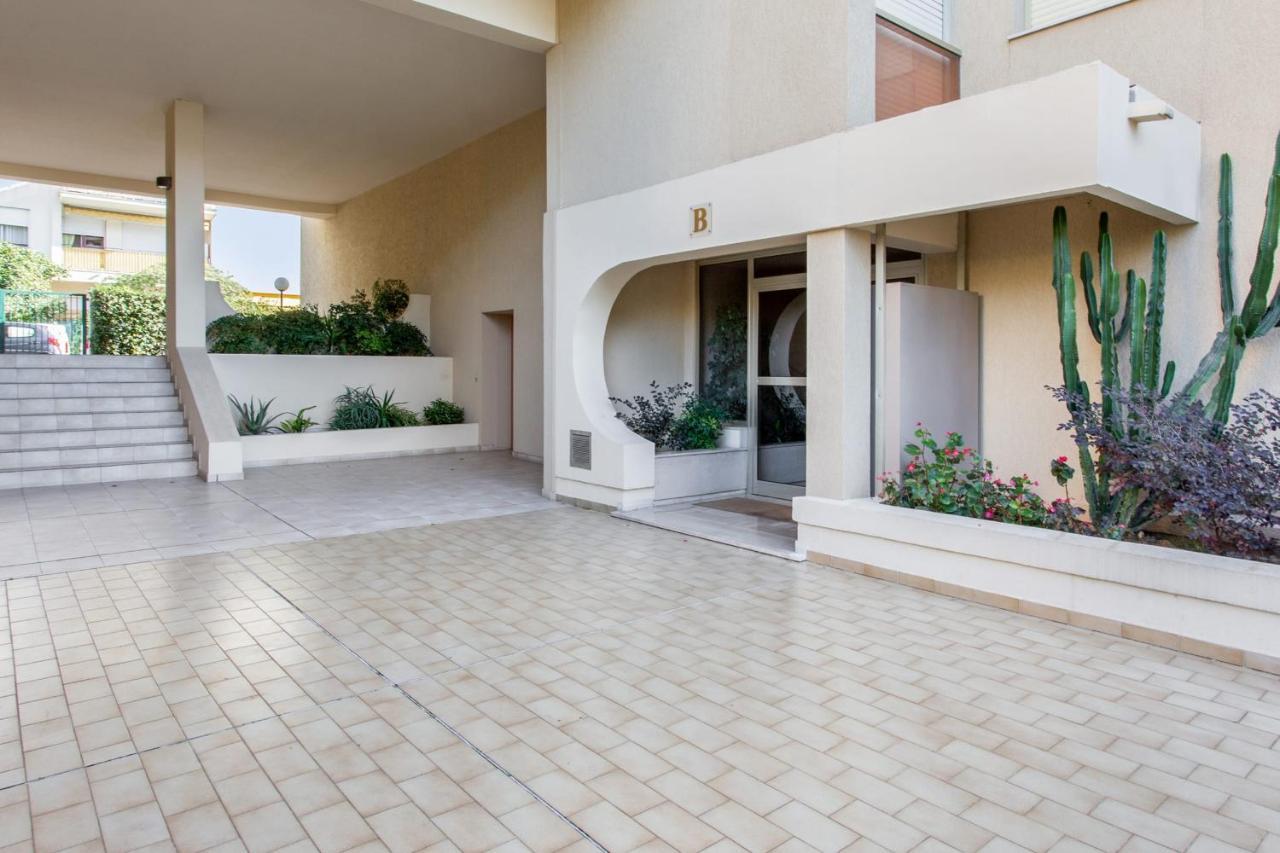Classy Studio With Ac And Seaview Balcony In Nice Near Beach - Welkeys Экстерьер фото